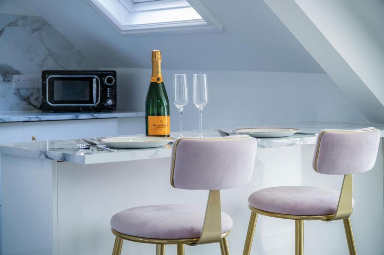 The Penthouse - Luxury 1 Bed - Panorama - Тенби Экстерьер фото